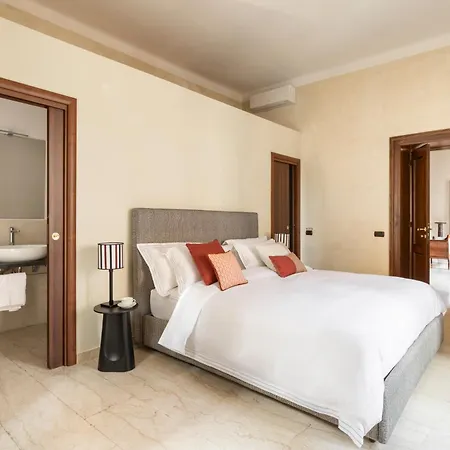 Apartment Casa Campidoglio -luxury Piazza Venezia Direct View *